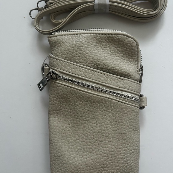NWT K Carroll winter white grain vegan leather Crossbody Bag - Picture 1 of 3
